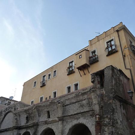 Aldebaran Centro Storico Cagliari Exterior foto