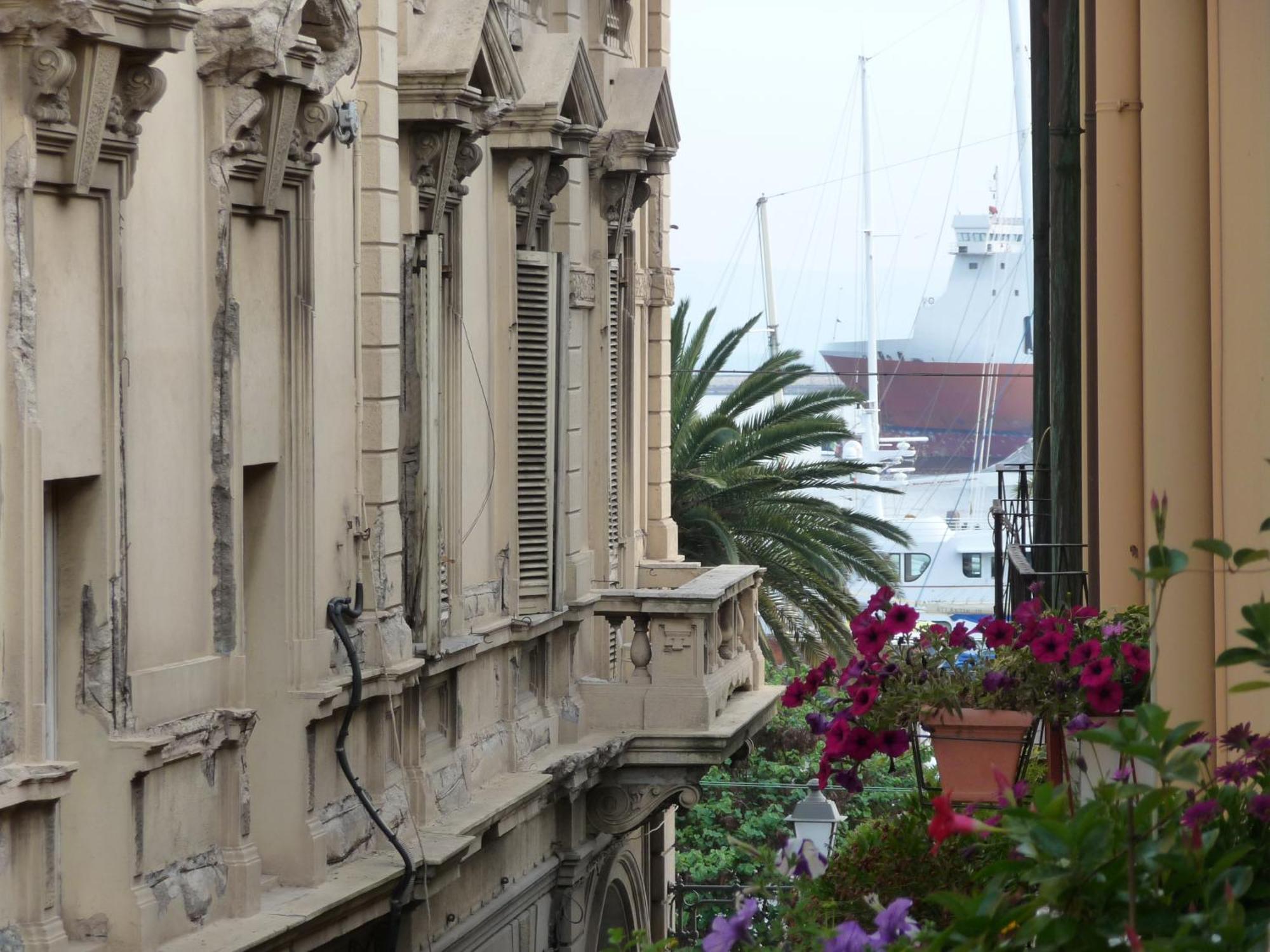 Aldebaran Centro Storico Cagliari Exterior foto